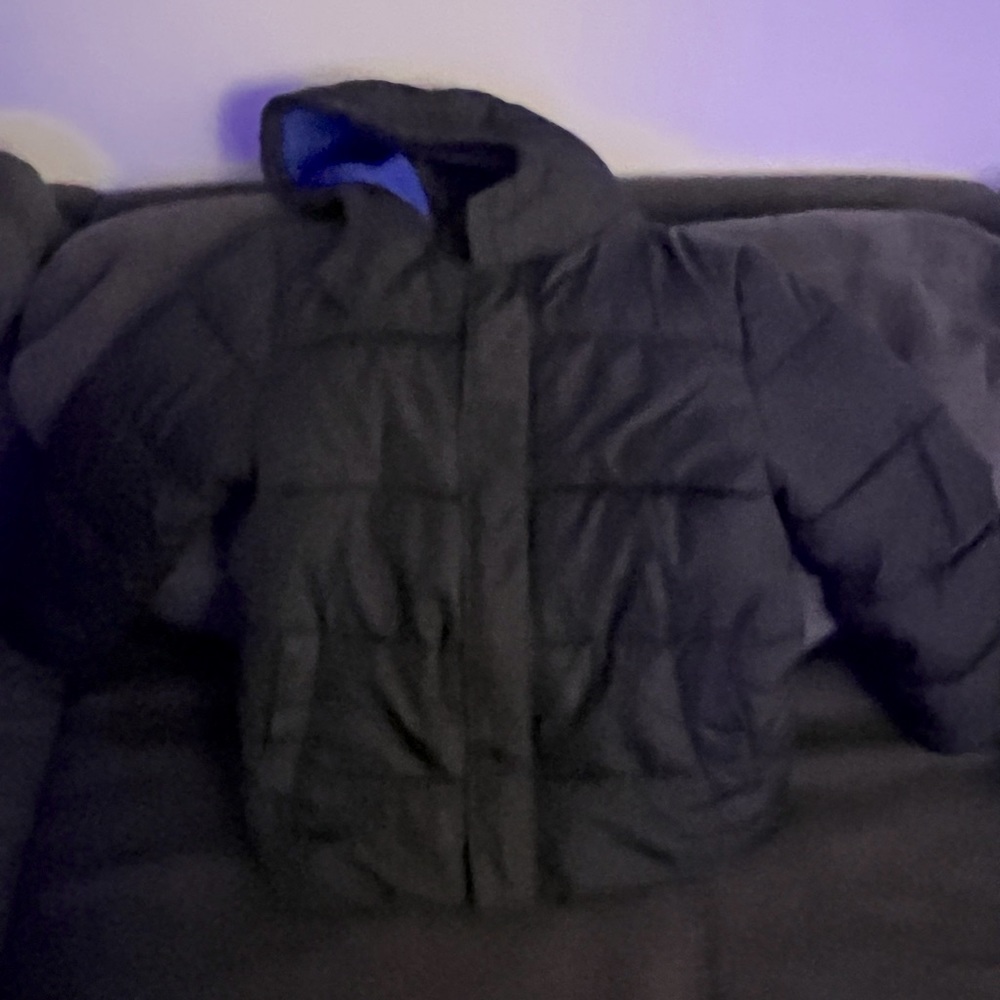 Boys winter coat size small 6/7